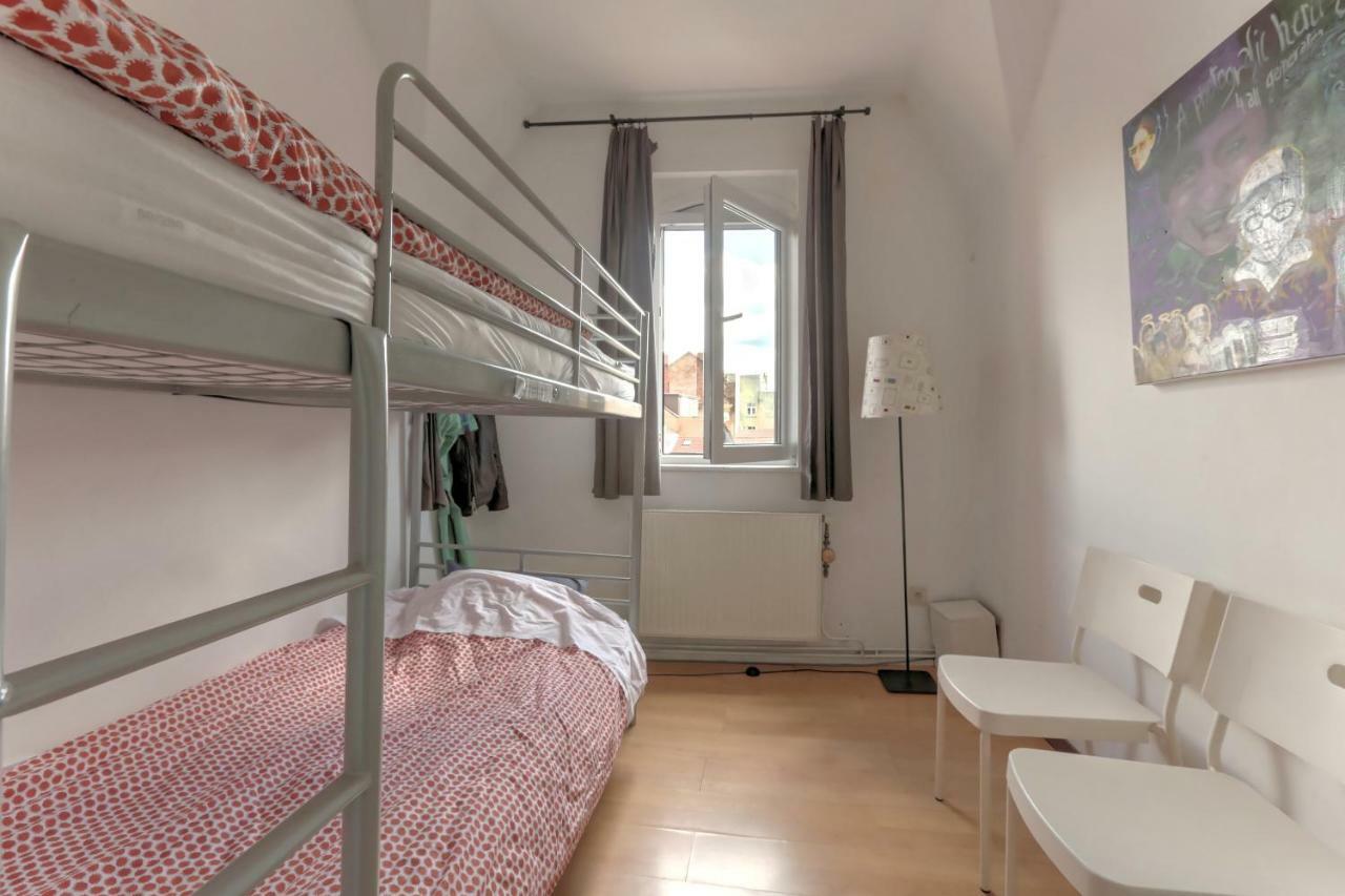 Brussels Hello Hostel Koekelberg Eksteriør bilde